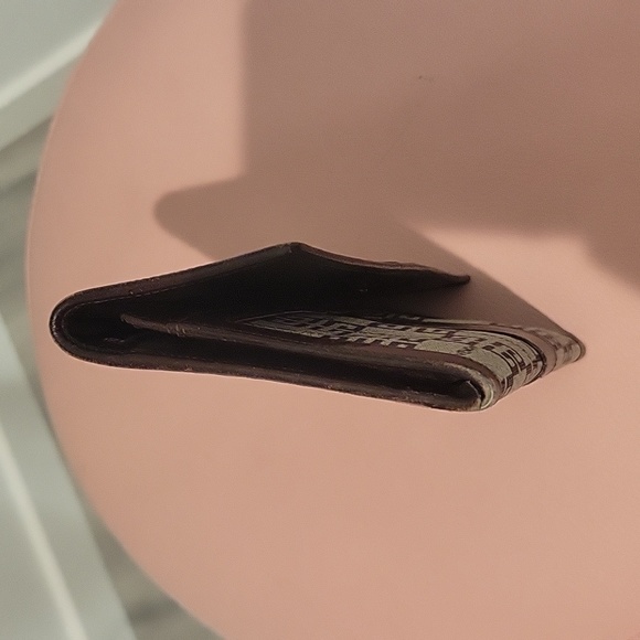 37. - Picture 7 of 7